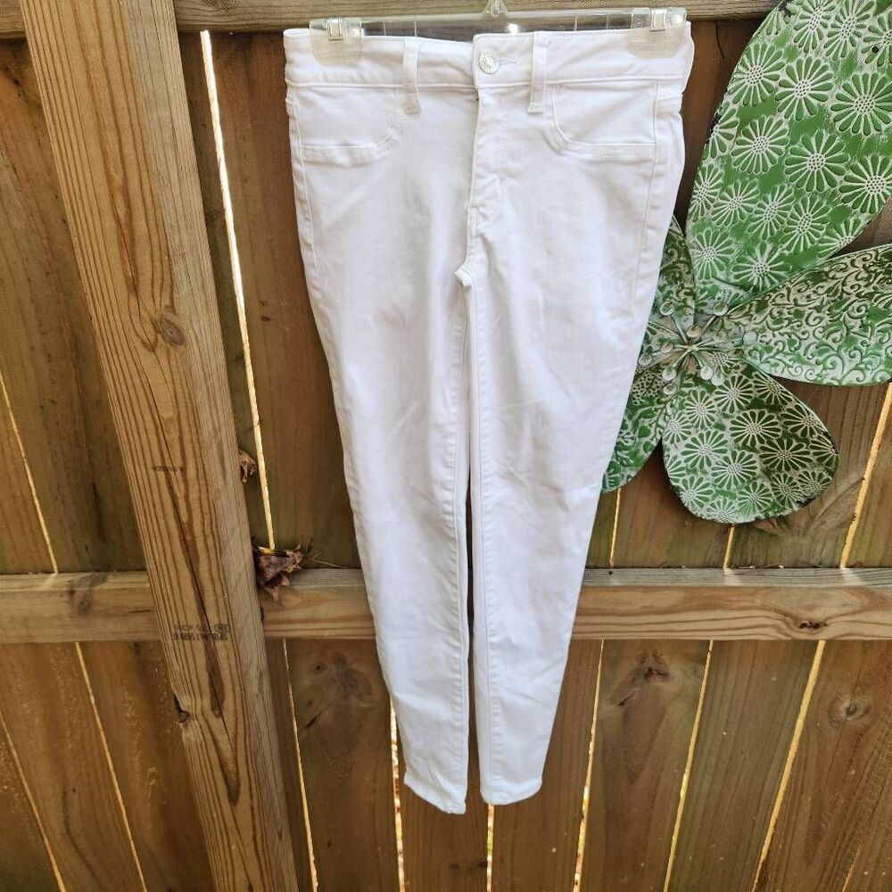American Eagle White Jeans Next Level Stretch Women's Size 2 Jeggings